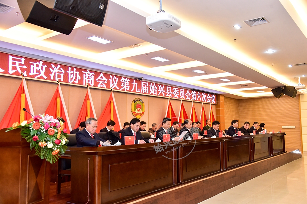 領導就坐——？謝義雄攝